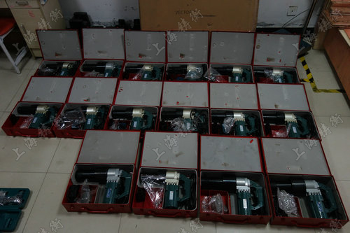 扭剪型電動扳手