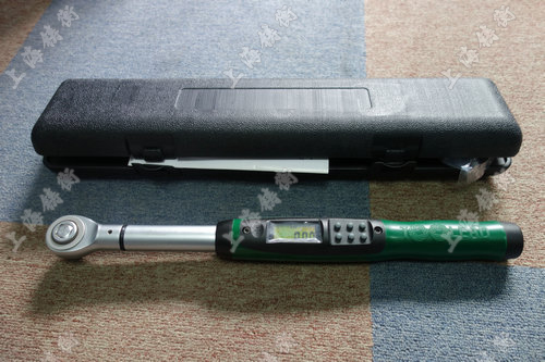 可連電腦的數(shù)顯扭矩扳手