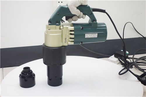 �V���^�U�o���A��Ť������