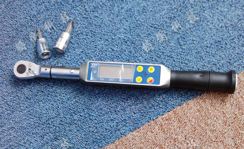 數顯扭矩扳手圖片