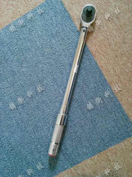 預置式扭力扳手